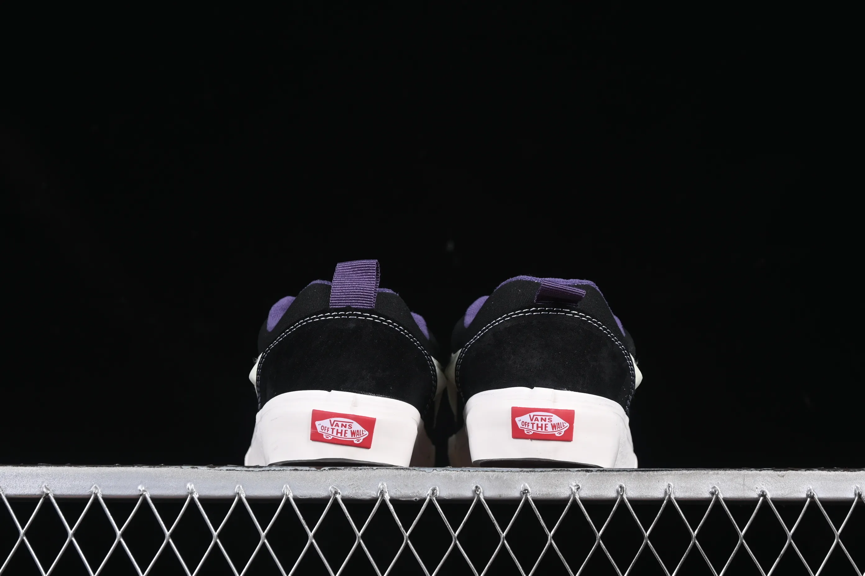 All categories Vans Vans series Vans Low Vans low-top Vans Knu Skool Vans low-top retro casual fat bread shoes VN000D6CB5P